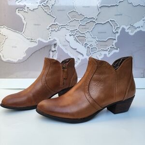 Ariat Astor Leather Ankle Boots Zip Up Tan Brown Size 6.5